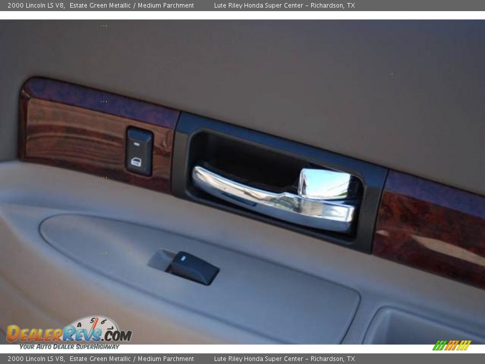 2000 Lincoln LS V8 Estate Green Metallic / Medium Parchment Photo #22