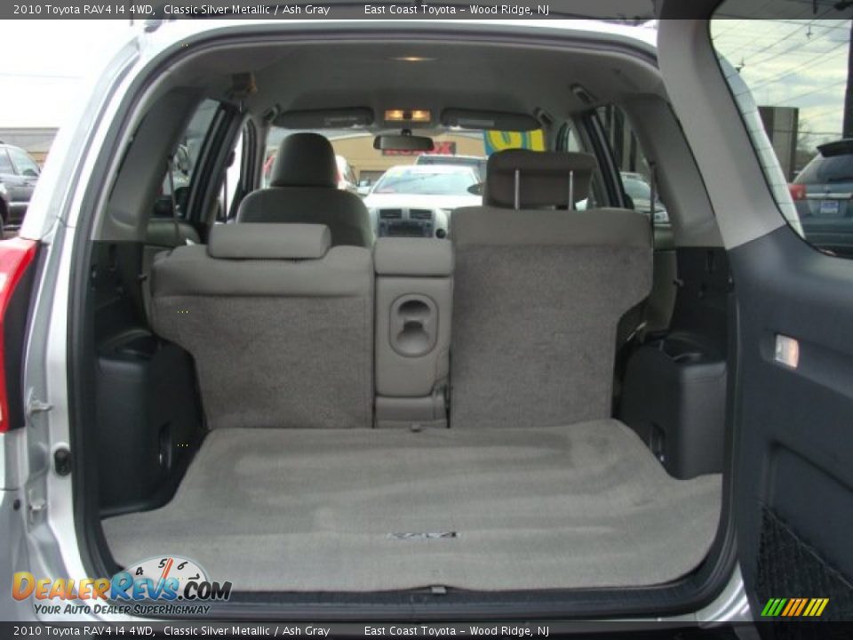 2010 Toyota RAV4 I4 4WD Classic Silver Metallic / Ash Gray Photo #13