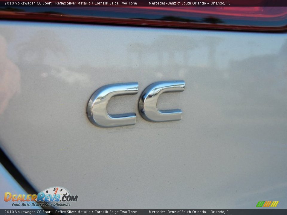 2010 Volkswagen CC Sport Reflex Silver Metallic / Cornsilk Beige Two Tone Photo #8