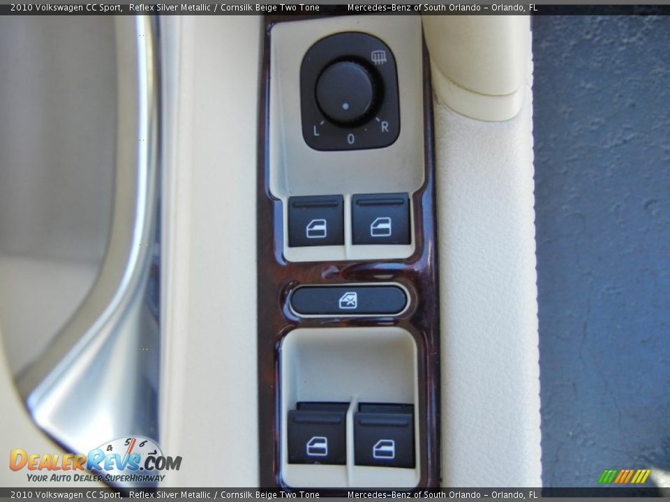 2010 Volkswagen CC Sport Reflex Silver Metallic / Cornsilk Beige Two Tone Photo #13