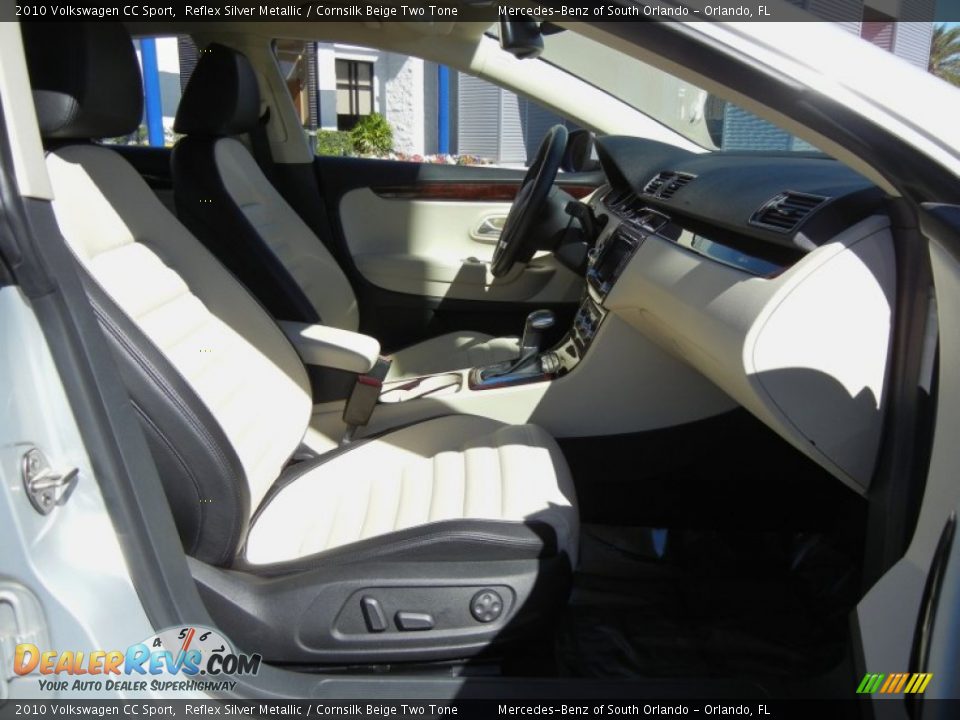 2010 Volkswagen CC Sport Reflex Silver Metallic / Cornsilk Beige Two Tone Photo #16
