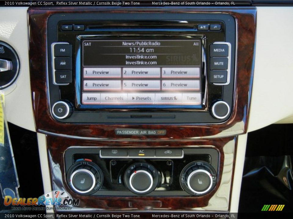 2010 Volkswagen CC Sport Reflex Silver Metallic / Cornsilk Beige Two Tone Photo #21