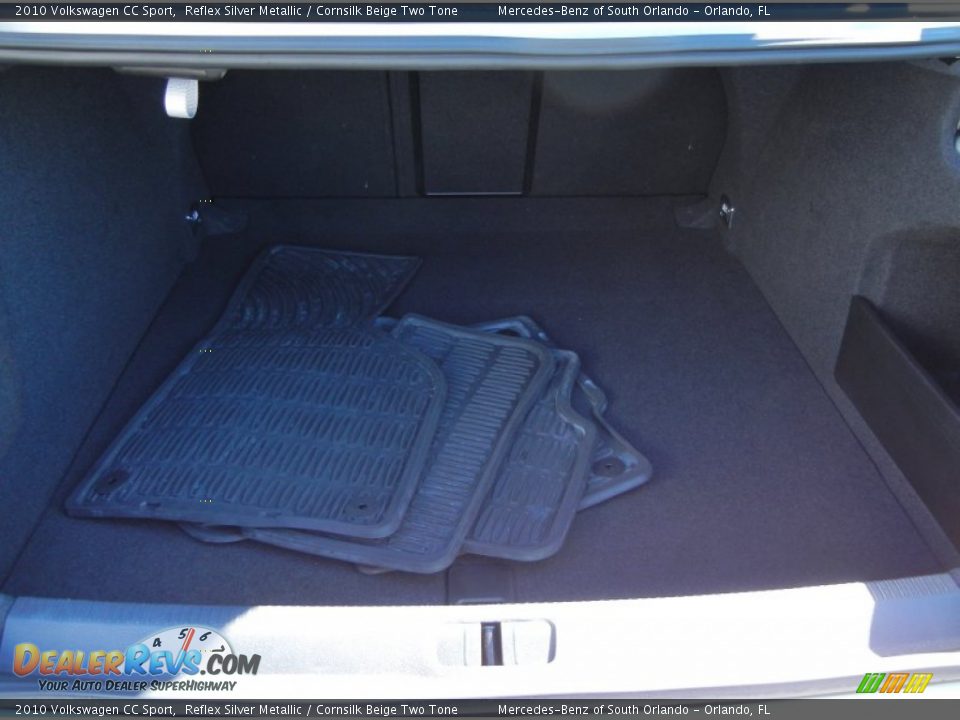 2010 Volkswagen CC Sport Reflex Silver Metallic / Cornsilk Beige Two Tone Photo #25