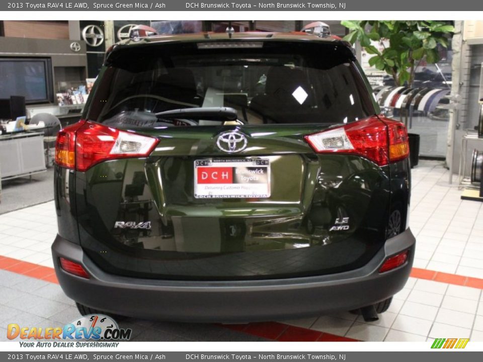 2013 Toyota RAV4 LE AWD Spruce Green Mica / Ash Photo #5