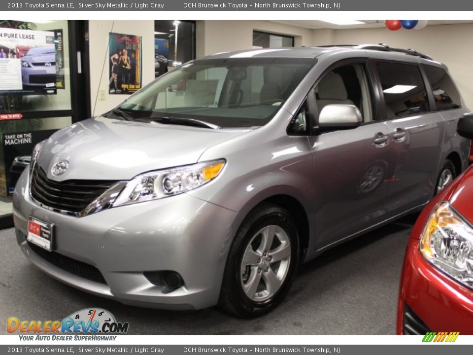 2013 Toyota Sienna LE Silver Sky Metallic / Light Gray Photo #1