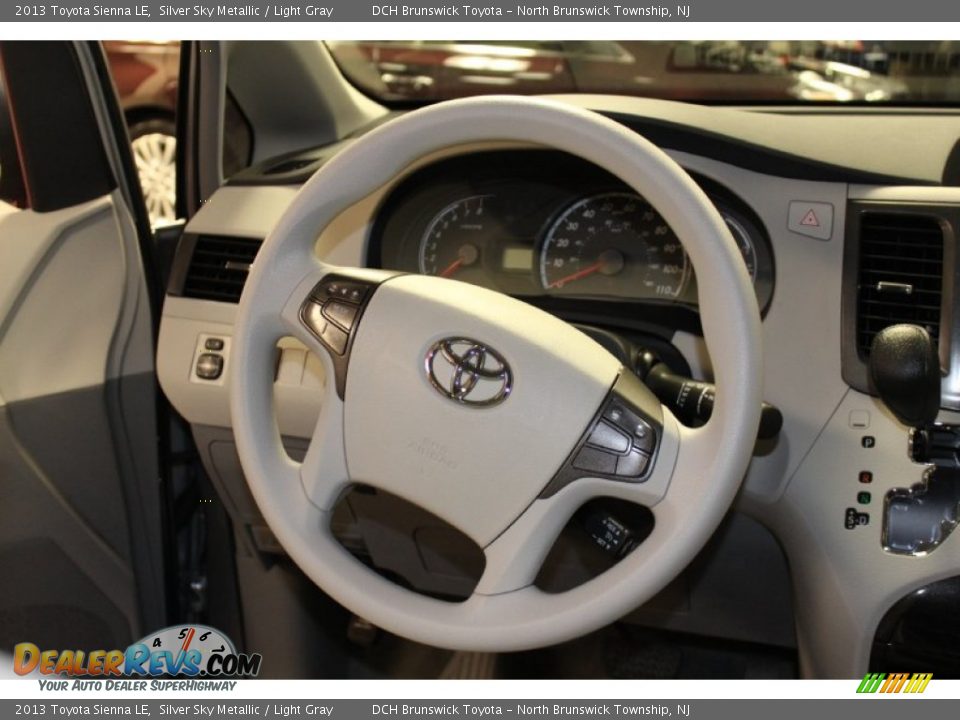 2013 Toyota Sienna LE Silver Sky Metallic / Light Gray Photo #12