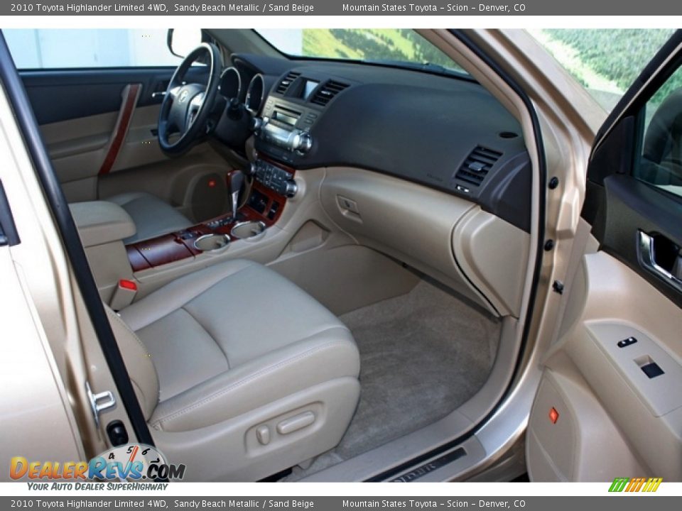 2010 Toyota Highlander Limited 4WD Sandy Beach Metallic / Sand Beige Photo #15