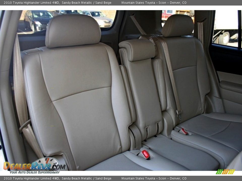 2010 Toyota Highlander Limited 4WD Sandy Beach Metallic / Sand Beige Photo #19