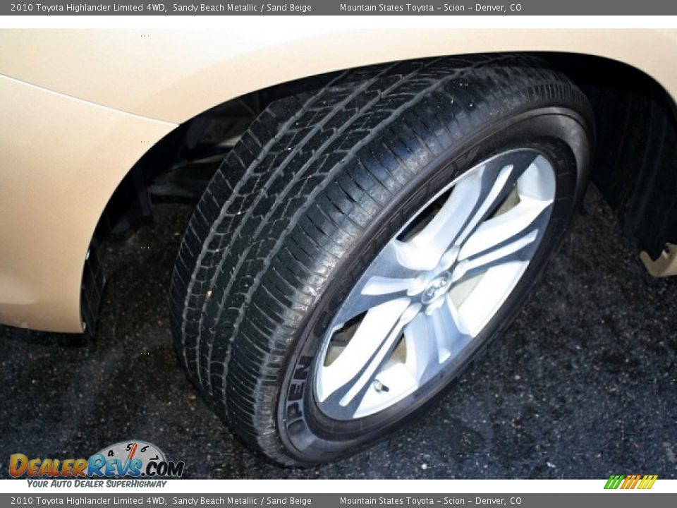 2010 Toyota Highlander Limited 4WD Sandy Beach Metallic / Sand Beige Photo #27