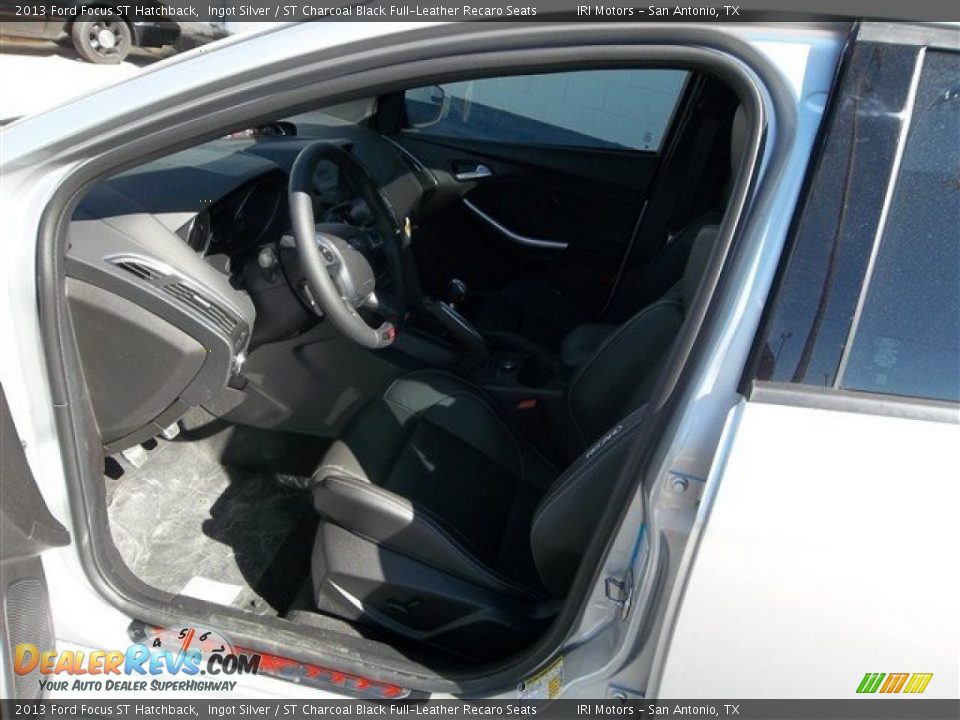 2013 Ford Focus ST Hatchback Ingot Silver / ST Charcoal Black Full-Leather Recaro Seats Photo #21