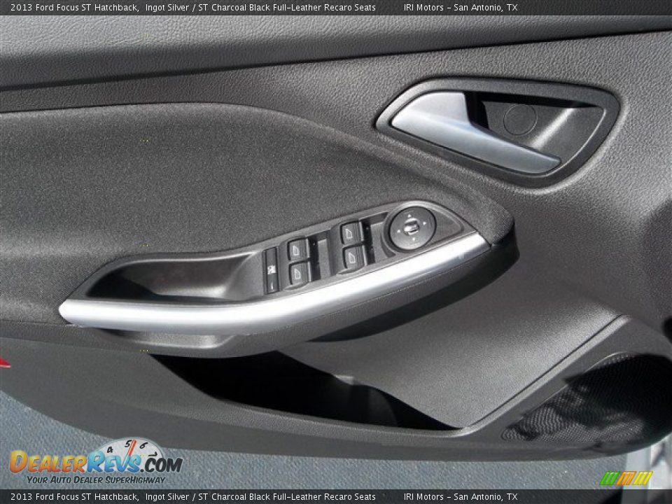 2013 Ford Focus ST Hatchback Ingot Silver / ST Charcoal Black Full-Leather Recaro Seats Photo #22