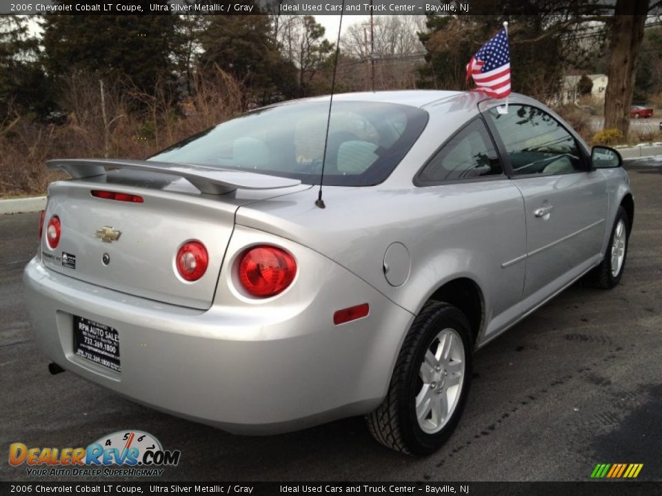 2006 Chevrolet Cobalt LT Coupe Ultra Silver Metallic / Gray Photo #12