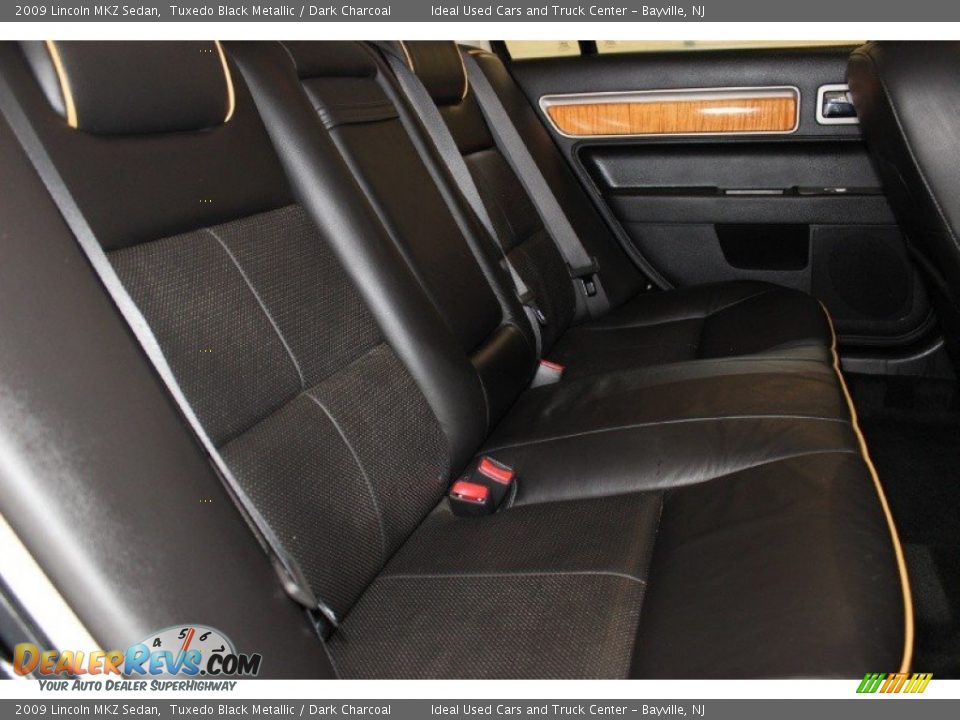 2009 Lincoln MKZ Sedan Tuxedo Black Metallic / Dark Charcoal Photo #2
