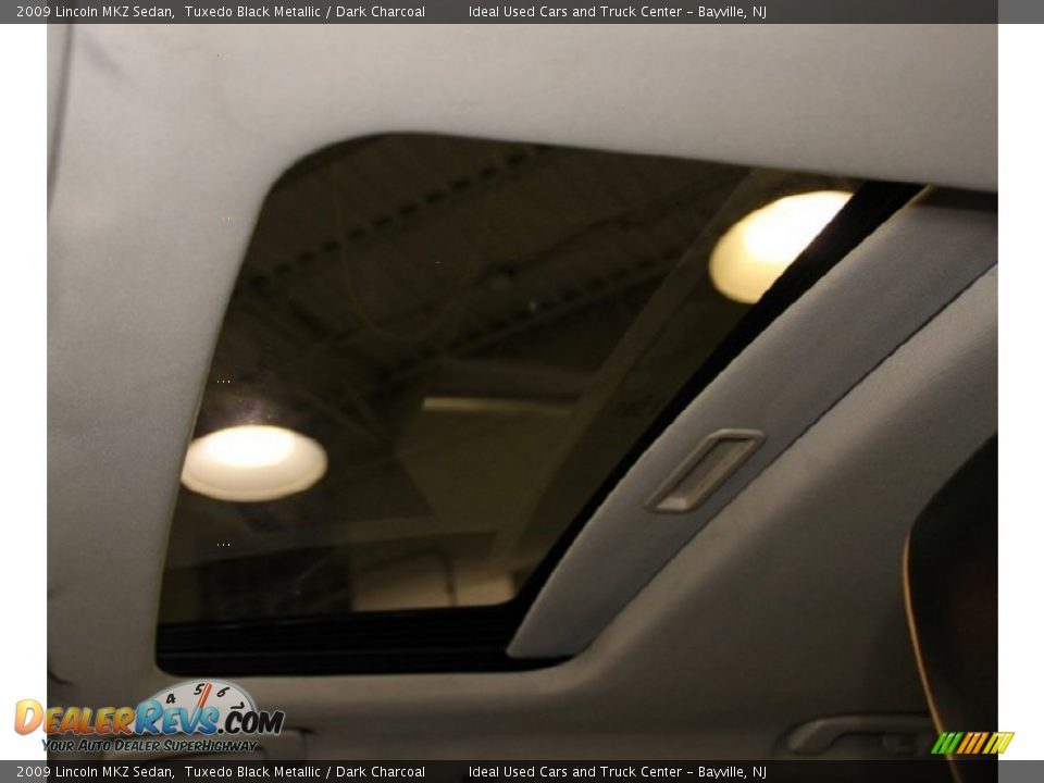 2009 Lincoln MKZ Sedan Tuxedo Black Metallic / Dark Charcoal Photo #8