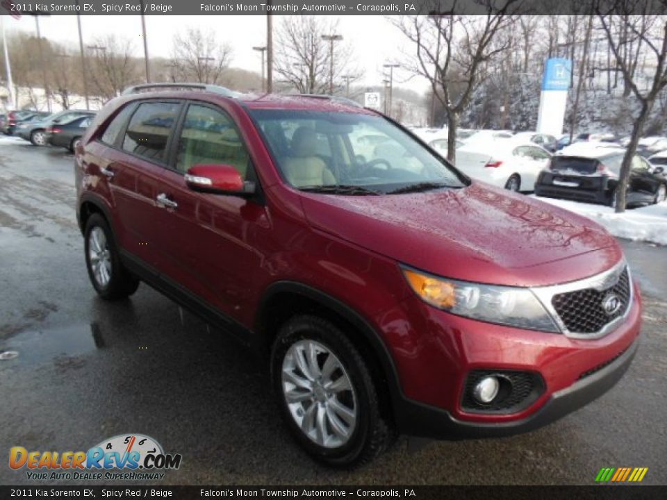 Front 3/4 View of 2011 Kia Sorento EX Photo #3