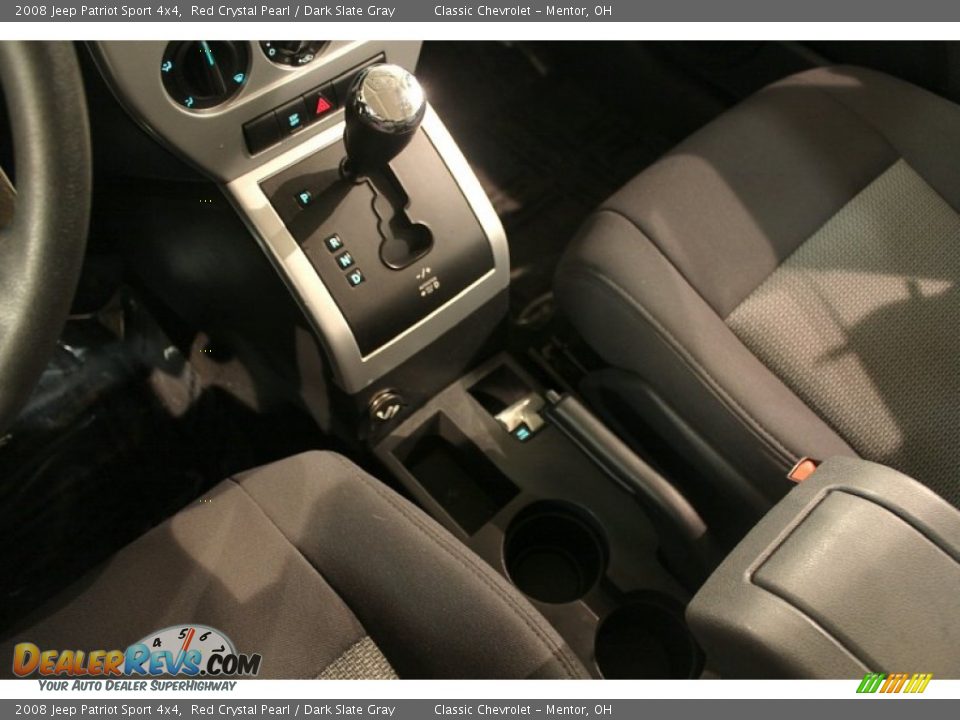 2008 Jeep Patriot Sport 4x4 Shifter Photo #9