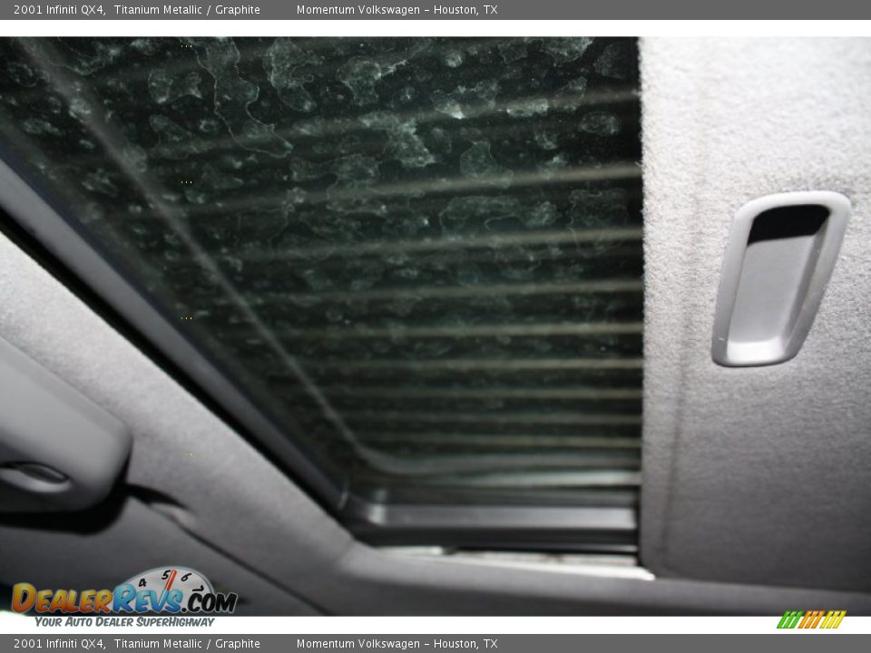 2001 Infiniti QX4 Titanium Metallic / Graphite Photo #16
