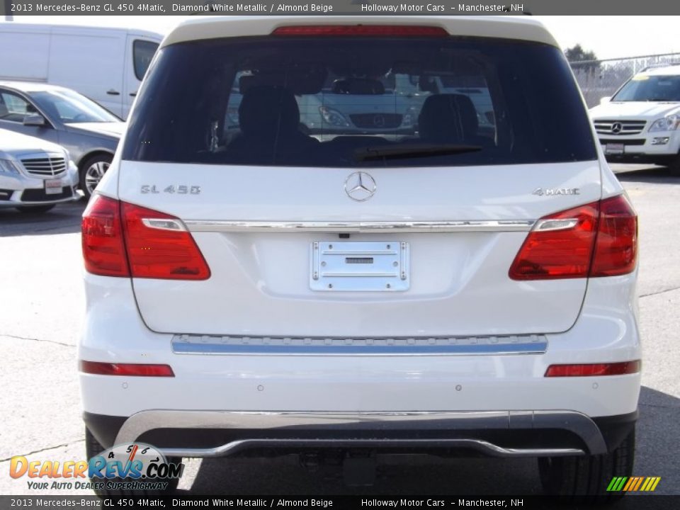 2013 Mercedes-Benz GL 450 4Matic Diamond White Metallic / Almond Beige Photo #4