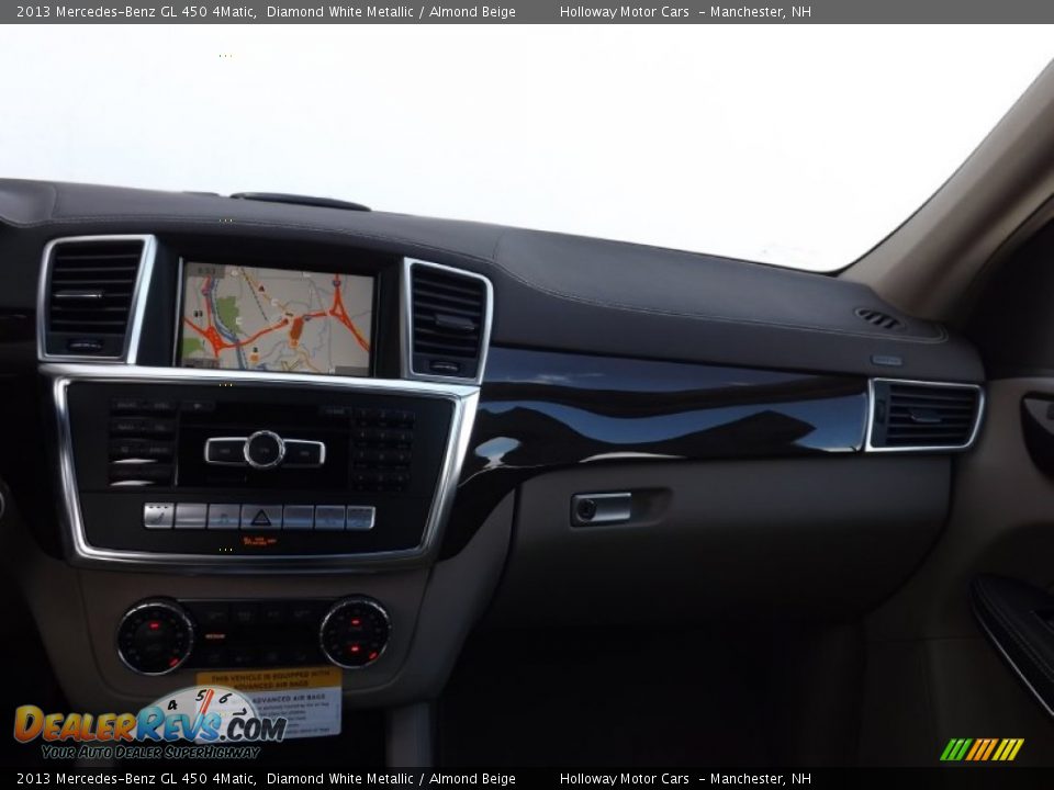 2013 Mercedes-Benz GL 450 4Matic Diamond White Metallic / Almond Beige Photo #10