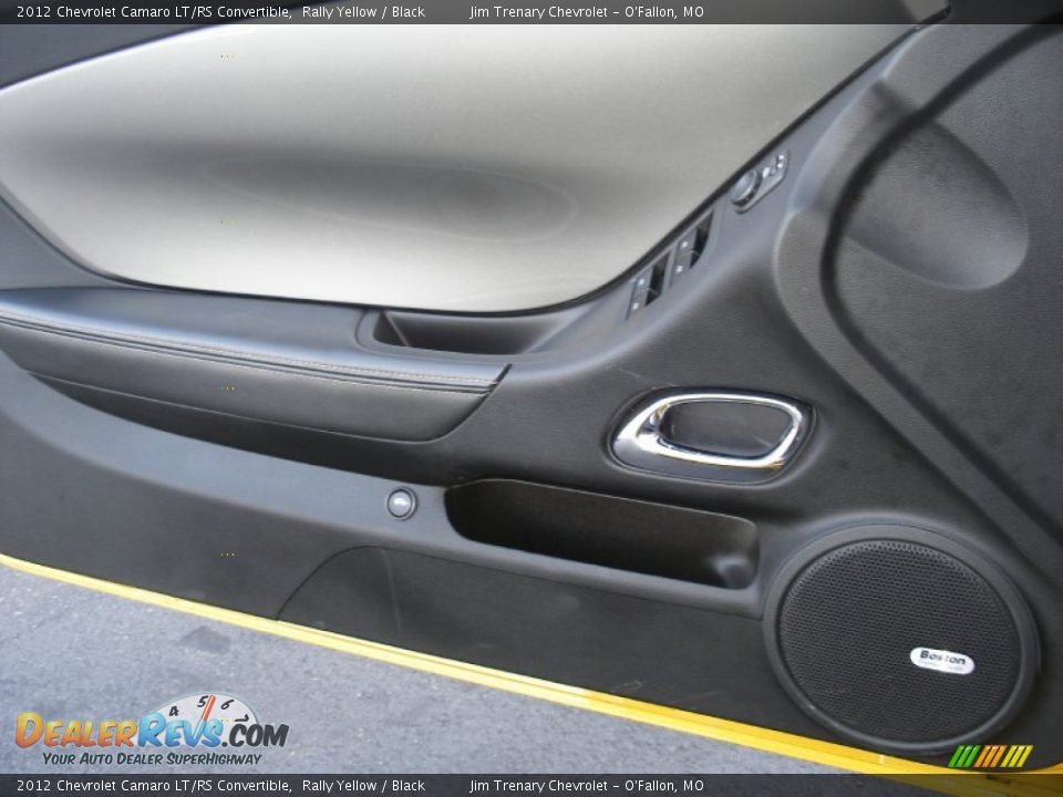 Door Panel of 2012 Chevrolet Camaro LT/RS Convertible Photo #35