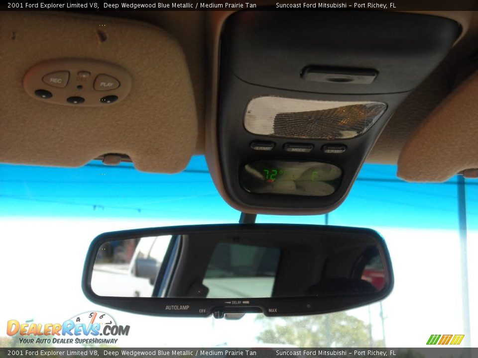 2001 Ford Explorer Limited V8 Deep Wedgewood Blue Metallic / Medium Prairie Tan Photo #28
