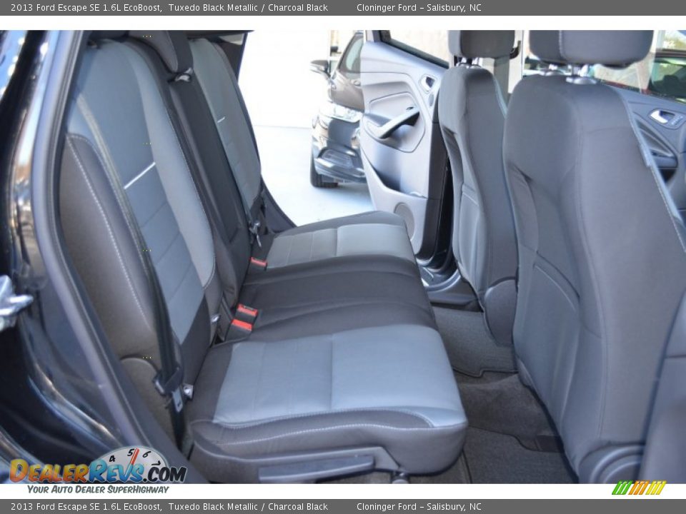 2013 Ford Escape SE 1.6L EcoBoost Tuxedo Black Metallic / Charcoal Black Photo #15