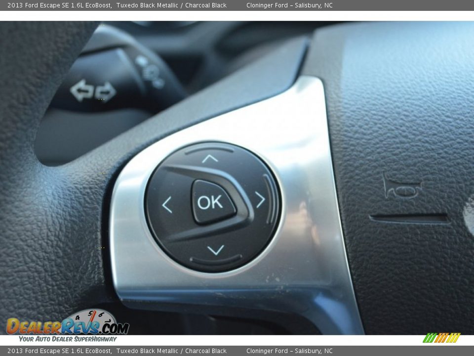 2013 Ford Escape SE 1.6L EcoBoost Tuxedo Black Metallic / Charcoal Black Photo #26