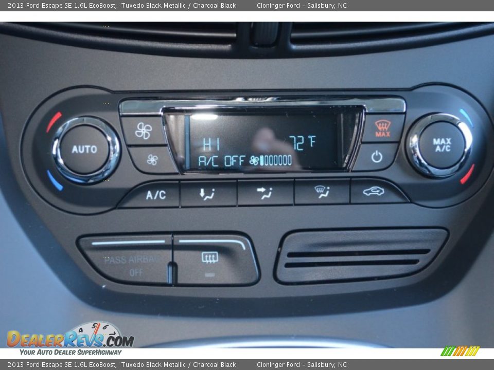 2013 Ford Escape SE 1.6L EcoBoost Tuxedo Black Metallic / Charcoal Black Photo #36