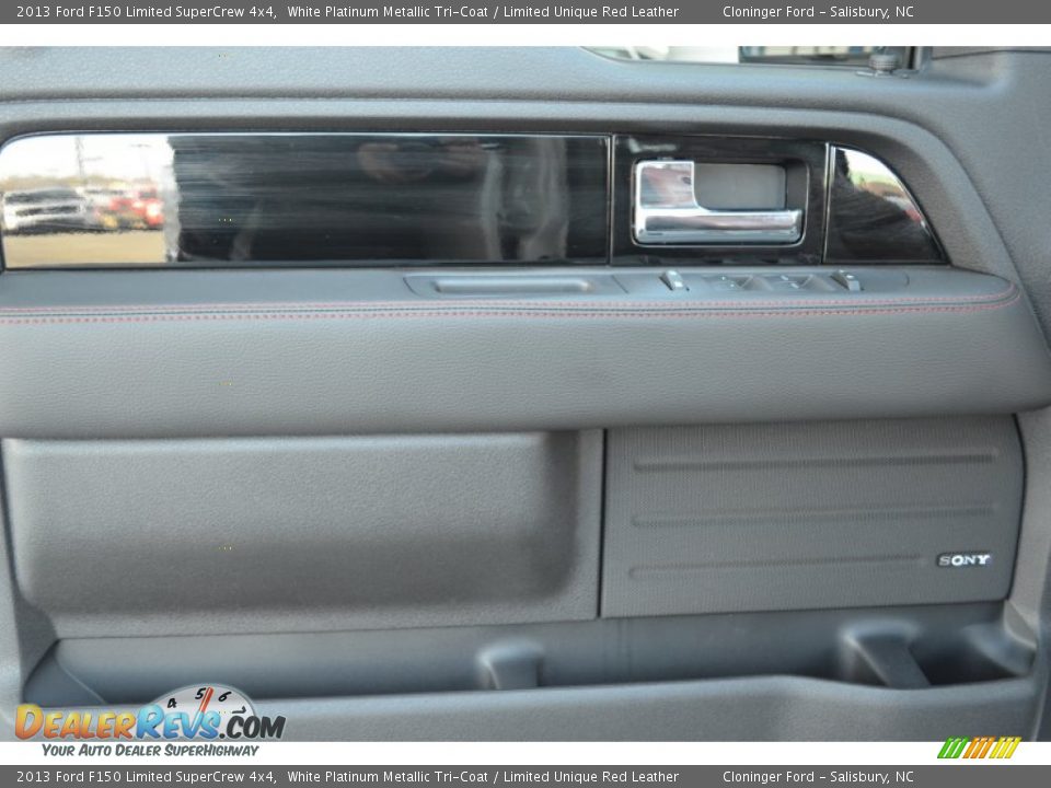 2013 Ford F150 Limited SuperCrew 4x4 White Platinum Metallic Tri-Coat / Limited Unique Red Leather Photo #8
