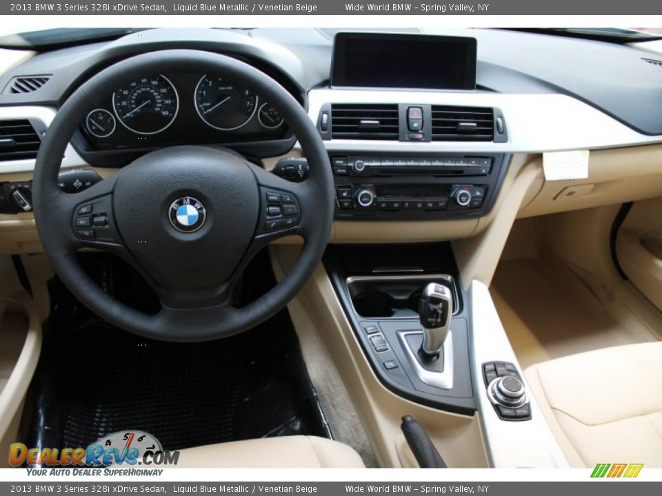 Dashboard of 2013 BMW 3 Series 328i xDrive Sedan Photo #7
