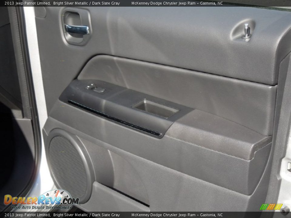 2013 Jeep Patriot Limited Bright Silver Metallic / Dark Slate Gray Photo #23