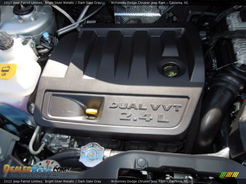 2013 Jeep Patriot Limited Bright Silver Metallic / Dark Slate Gray Photo #26
