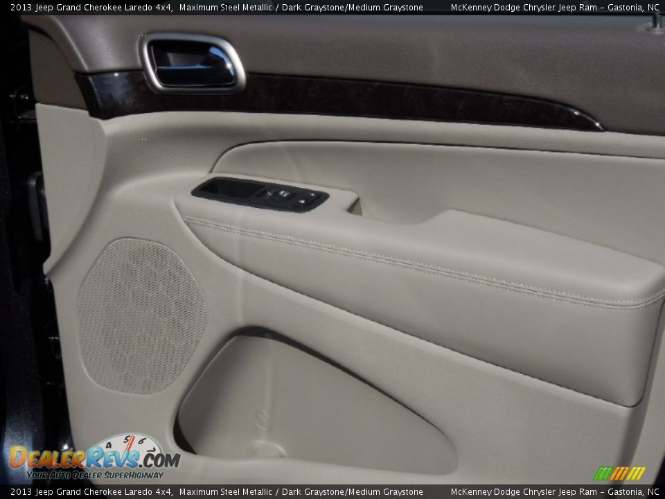 2013 Jeep Grand Cherokee Laredo 4x4 Maximum Steel Metallic / Dark Graystone/Medium Graystone Photo #20