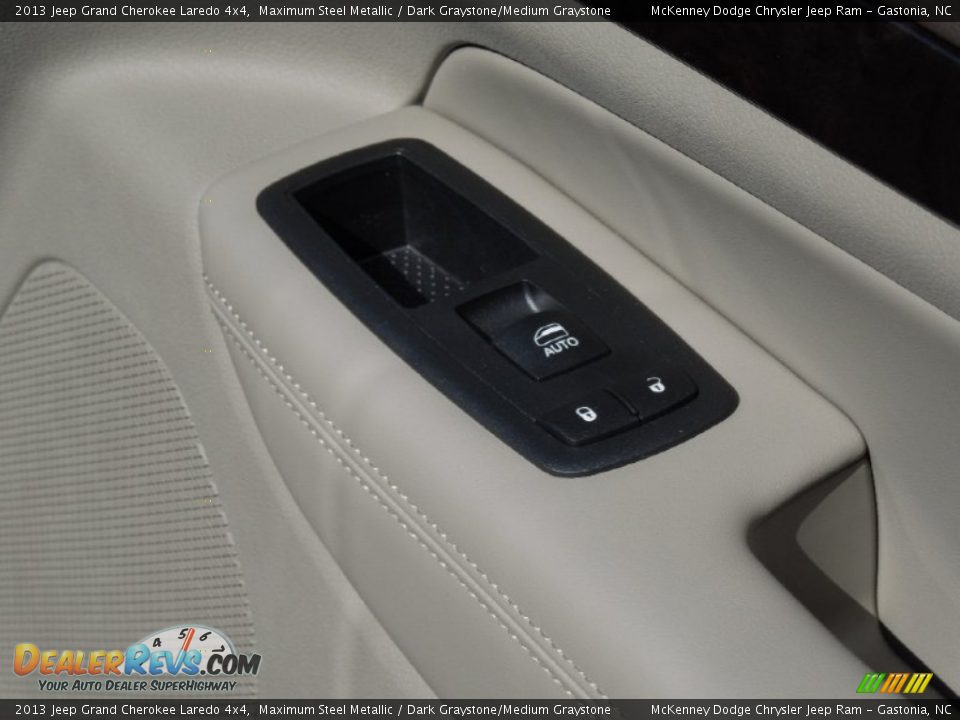 2013 Jeep Grand Cherokee Laredo 4x4 Maximum Steel Metallic / Dark Graystone/Medium Graystone Photo #21