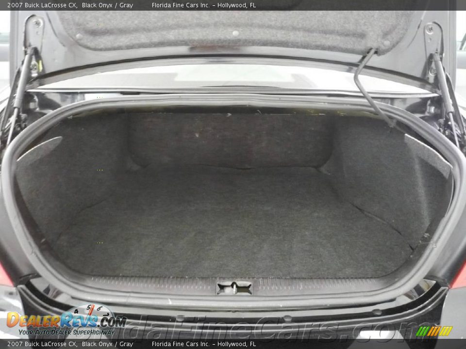 2007 Buick LaCrosse CX Black Onyx / Gray Photo #10