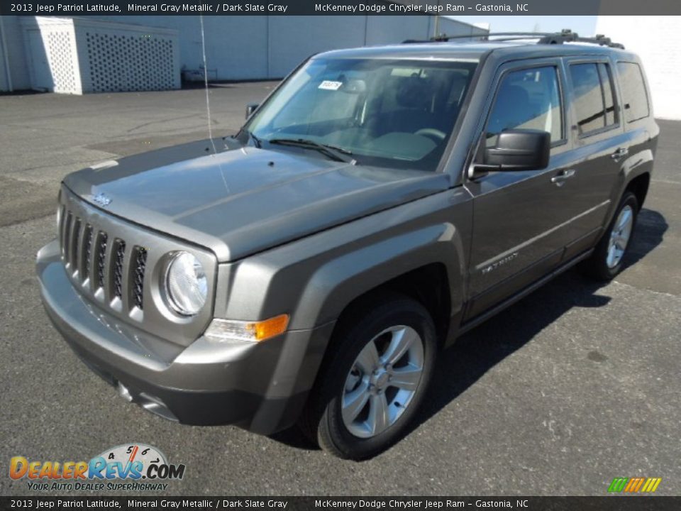 2013 Jeep Patriot Latitude Mineral Gray Metallic / Dark Slate Gray Photo #2