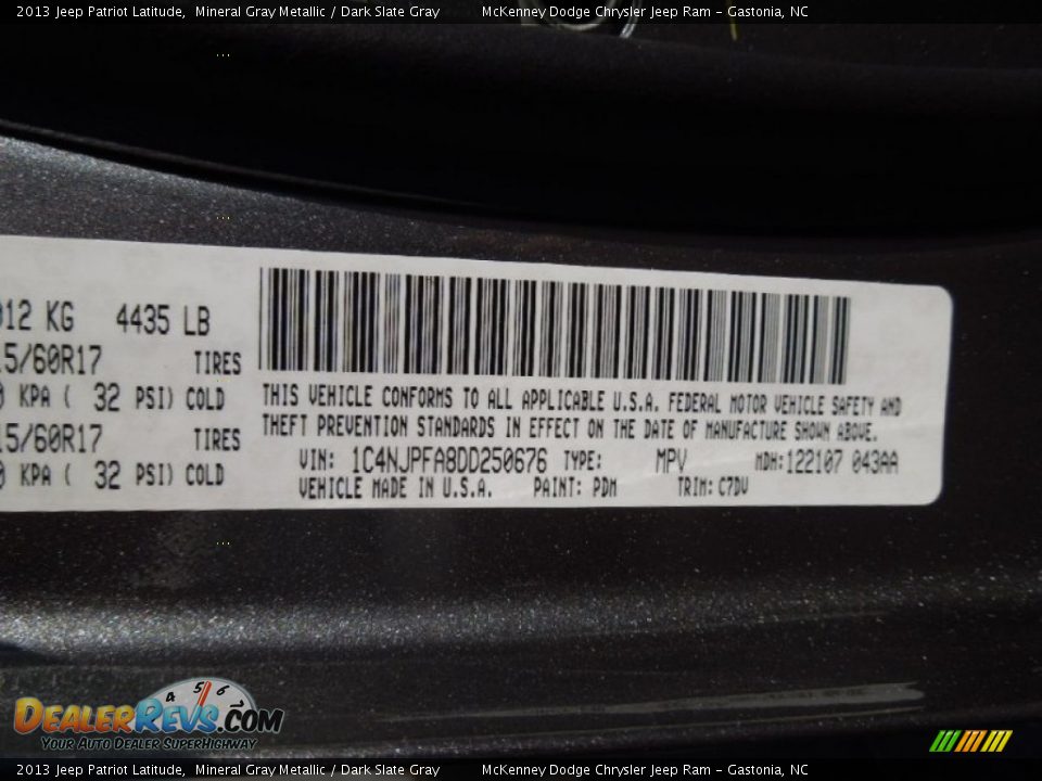 2013 Jeep Patriot Latitude Mineral Gray Metallic / Dark Slate Gray Photo #7