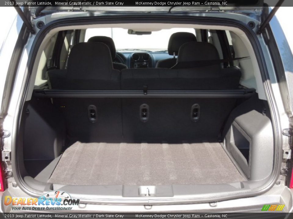 2013 Jeep Patriot Latitude Mineral Gray Metallic / Dark Slate Gray Photo #19