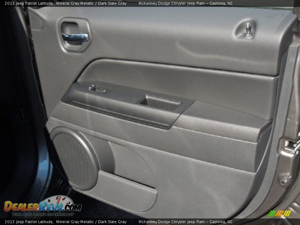 2013 Jeep Patriot Latitude Mineral Gray Metallic / Dark Slate Gray Photo #21