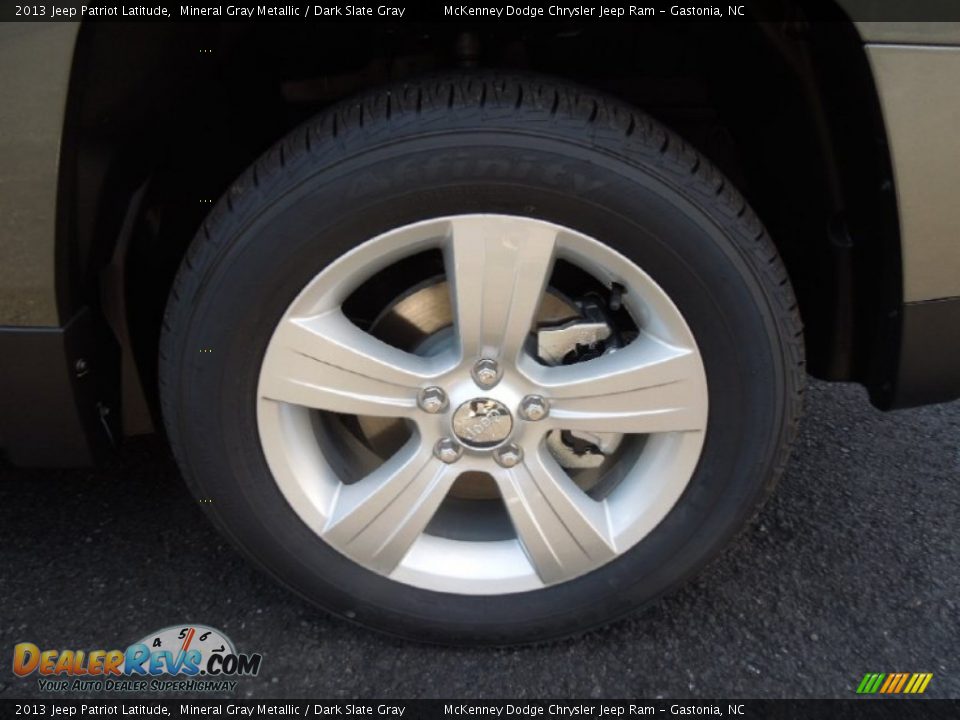2013 Jeep Patriot Latitude Mineral Gray Metallic / Dark Slate Gray Photo #22