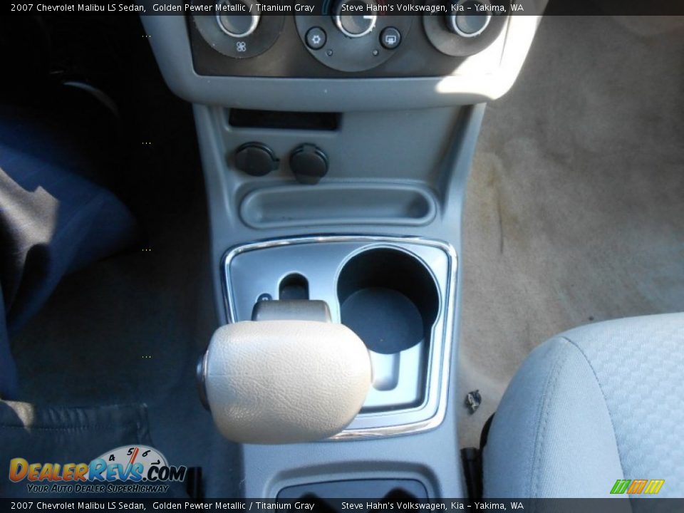 2007 Chevrolet Malibu LS Sedan Golden Pewter Metallic / Titanium Gray Photo #20