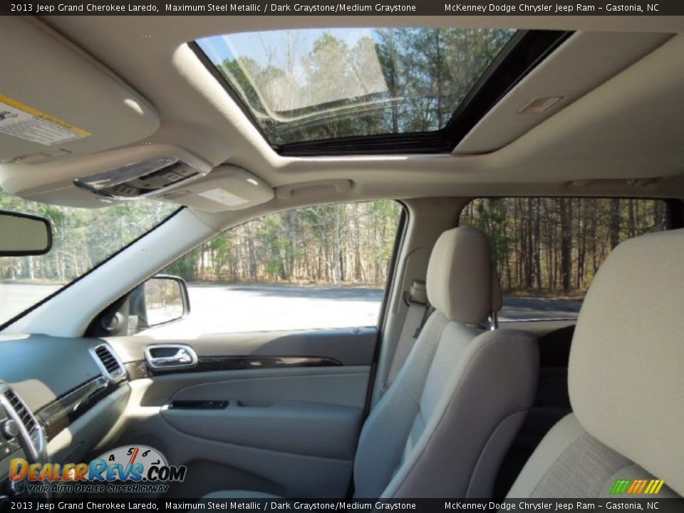 2013 Jeep Grand Cherokee Laredo Maximum Steel Metallic / Dark Graystone/Medium Graystone Photo #12