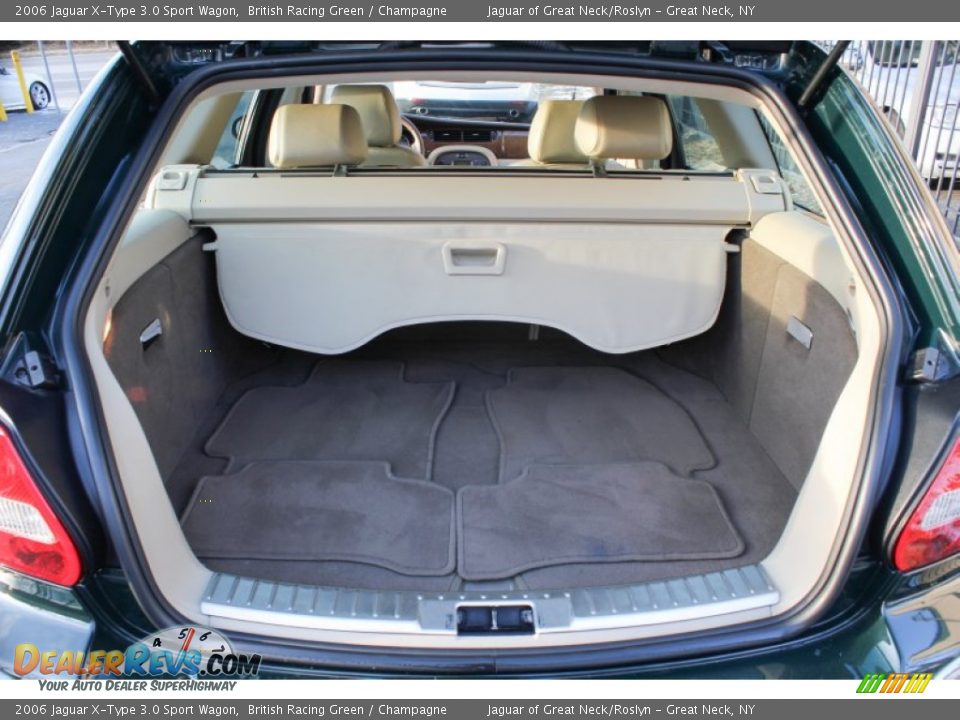 2006 Jaguar X-Type 3.0 Sport Wagon Trunk Photo #16
