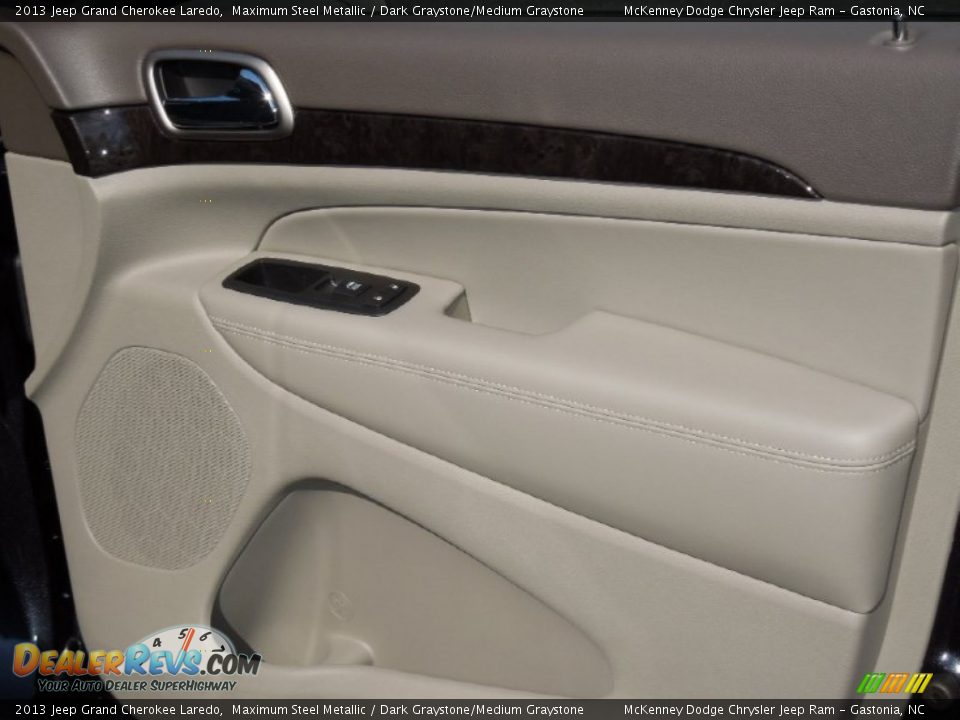 2013 Jeep Grand Cherokee Laredo Maximum Steel Metallic / Dark Graystone/Medium Graystone Photo #22