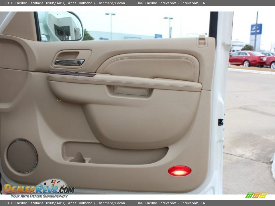 2010 Cadillac Escalade Luxury AWD White Diamond / Cashmere/Cocoa Photo #15