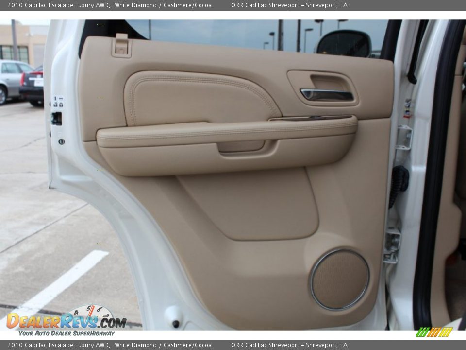 2010 Cadillac Escalade Luxury AWD White Diamond / Cashmere/Cocoa Photo #17