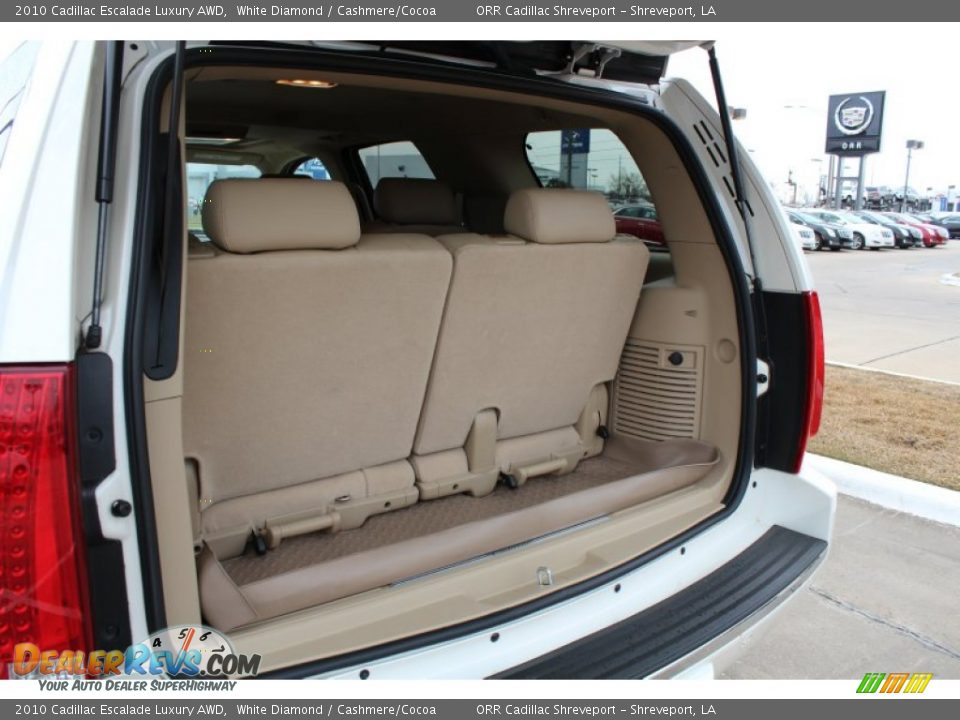 2010 Cadillac Escalade Luxury AWD White Diamond / Cashmere/Cocoa Photo #22