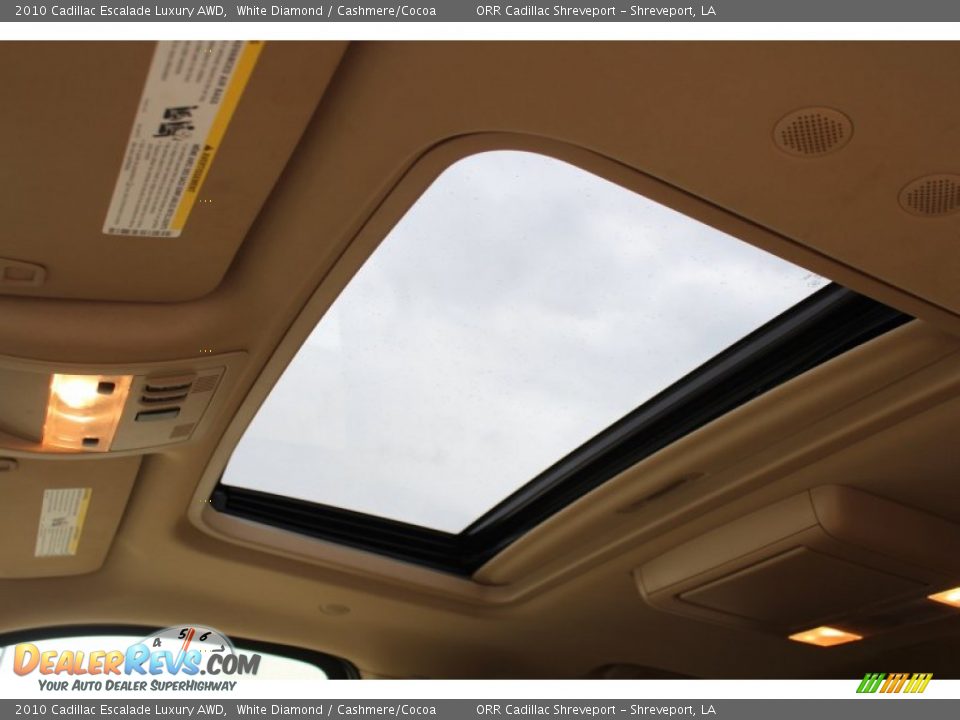 2010 Cadillac Escalade Luxury AWD White Diamond / Cashmere/Cocoa Photo #23
