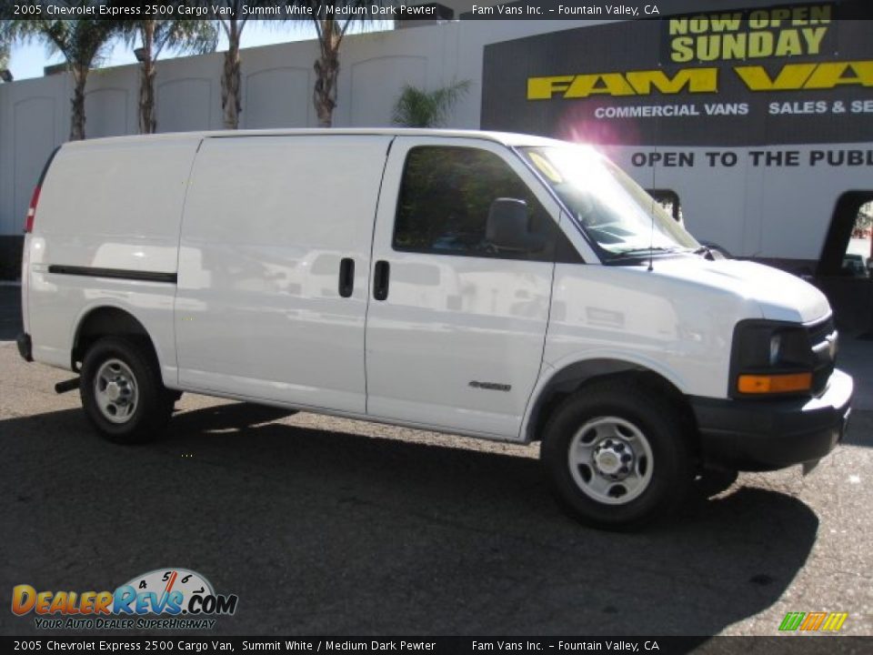 2005 Chevrolet Express 2500 Cargo Van Summit White / Medium Dark Pewter Photo #1