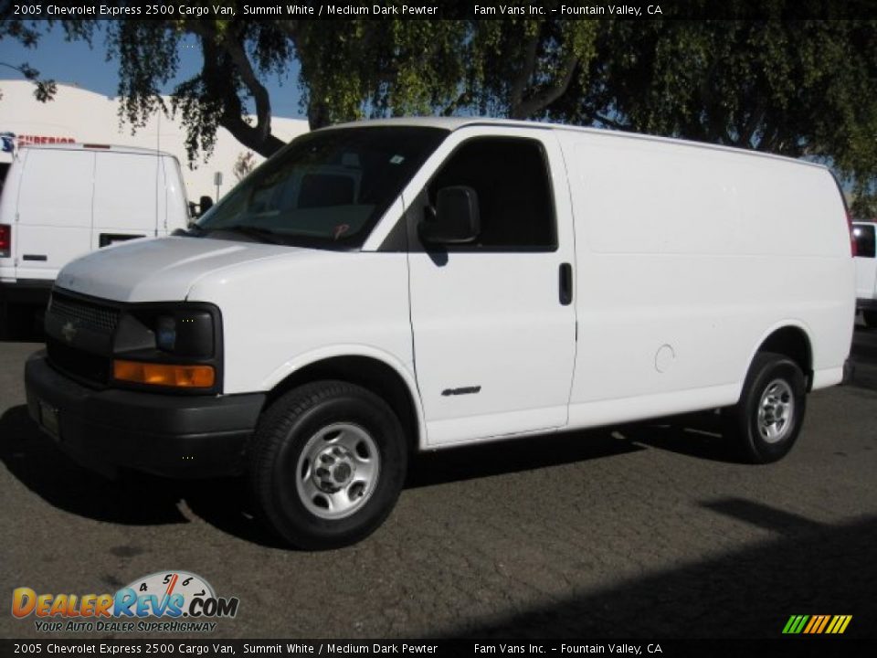 2005 Chevrolet Express 2500 Cargo Van Summit White / Medium Dark Pewter Photo #3
